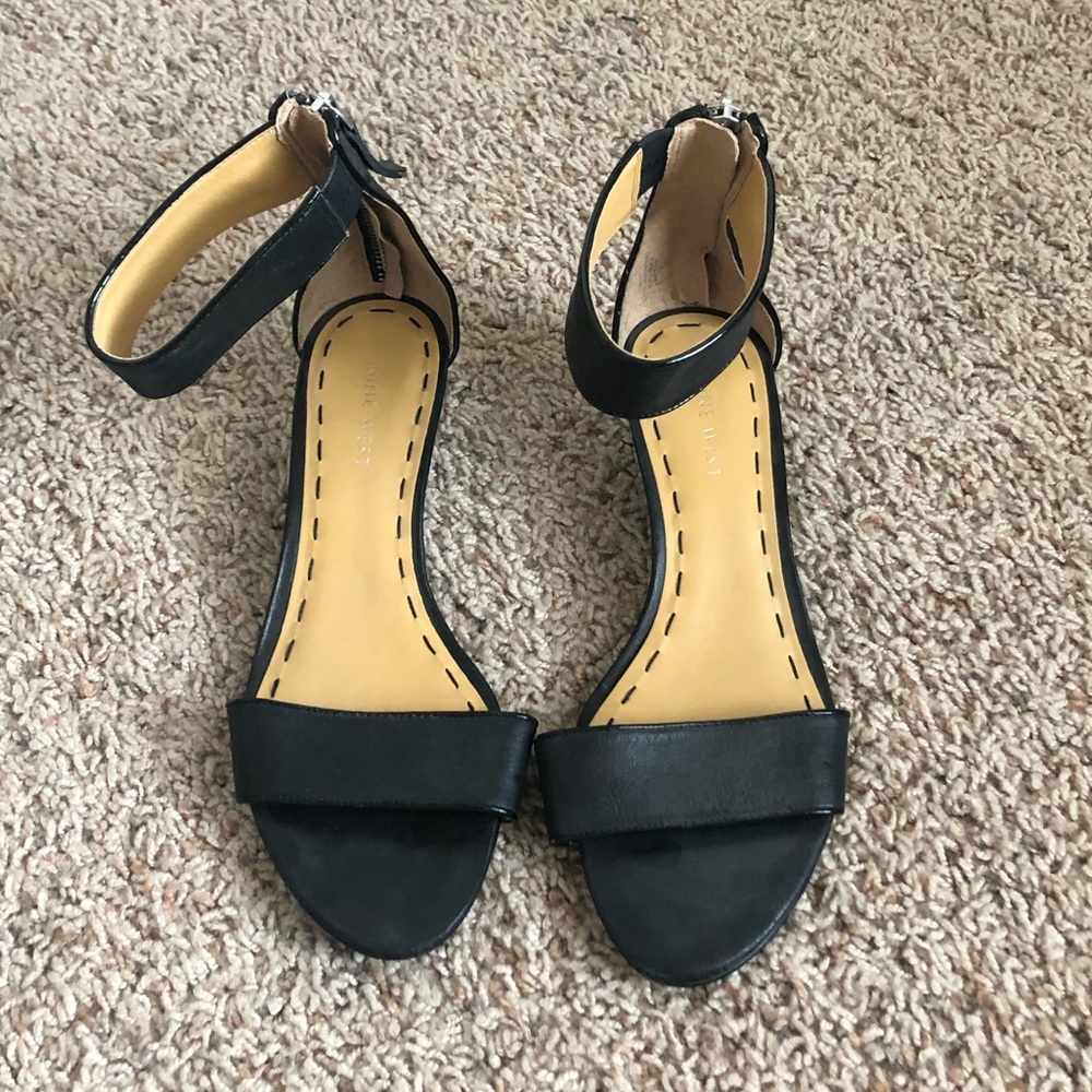 Nine West Black ankle strap sandals